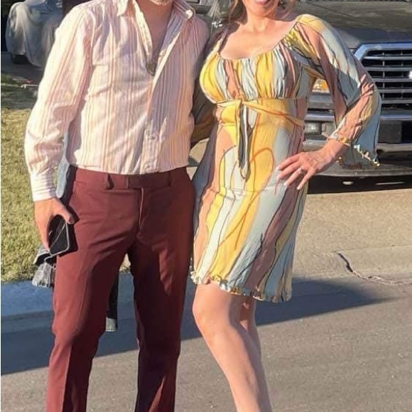 Audrey Mai 70’s boho inspired dress with scoop neck and waist ties - Picture 9 of 9